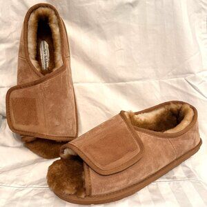 Hammacher Schlemmer The Gentleman Sheepskin Slippers 2X Sheepskin Tan